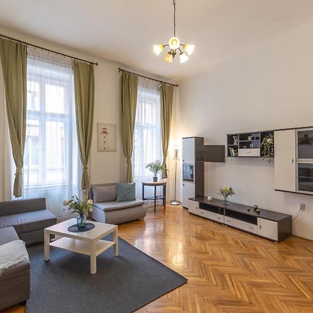 Raday Corner Apartment ブダペスト エクステリア 写真